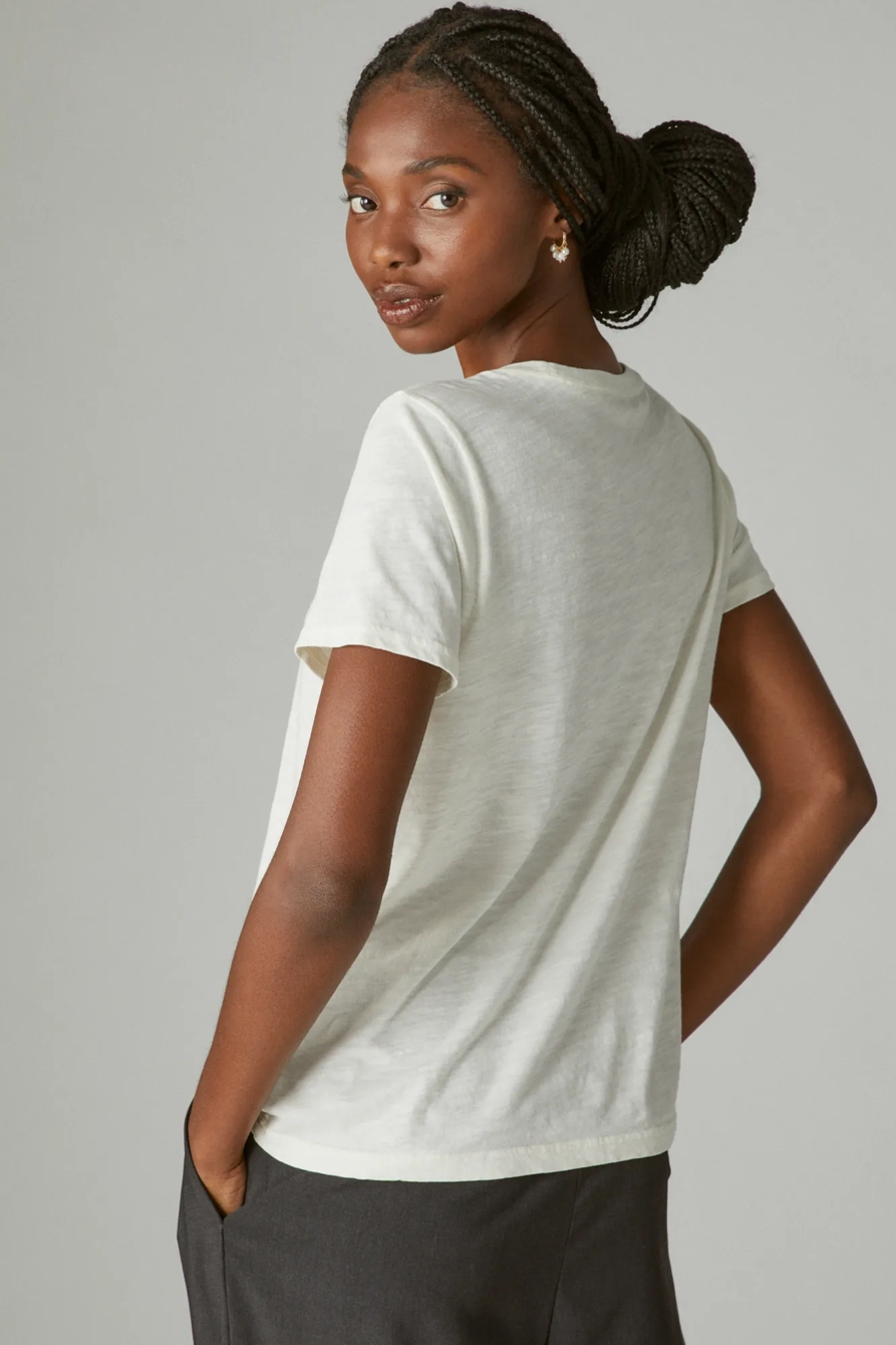 LUCKY APPLIQUE CLASSIC CREW TEE, image 3
