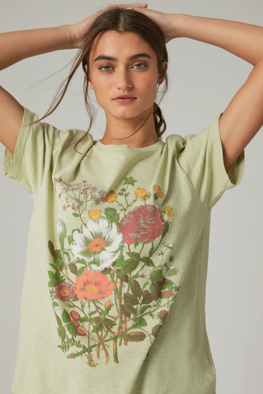 ROMANTIC FLORAL BOYFRIEND TEE, image 2
