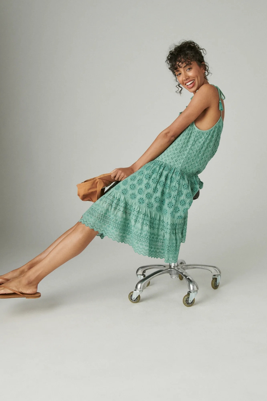 TIE SLEEVE TIERED EYELET DRESS, image 4