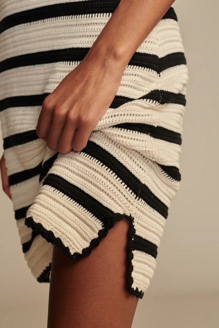 STRIPE SWEATER DRESS, image 3