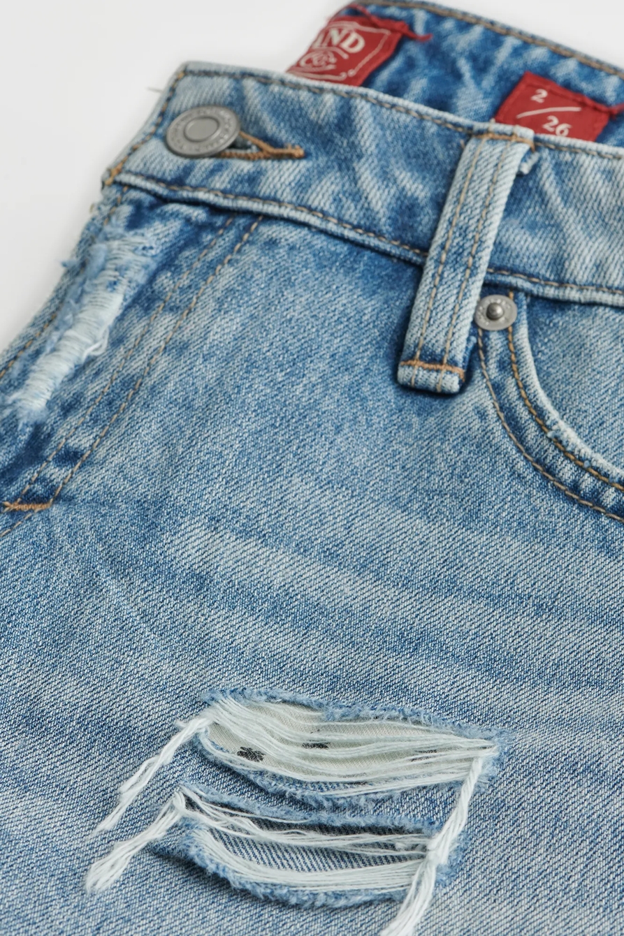 CUT OFF DENIM SHORT IN REYES, image 7