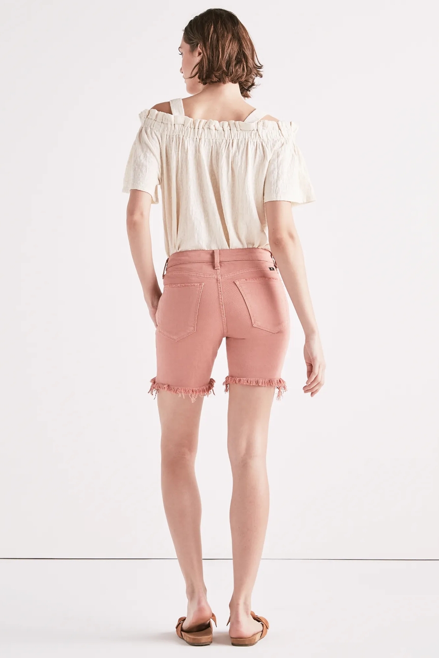 AVA MID RISE JEAN SHORT IN WASHED ROSE, image 3