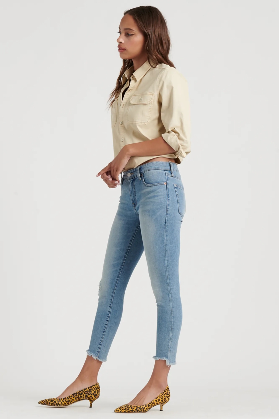 AVA CROP, image 3