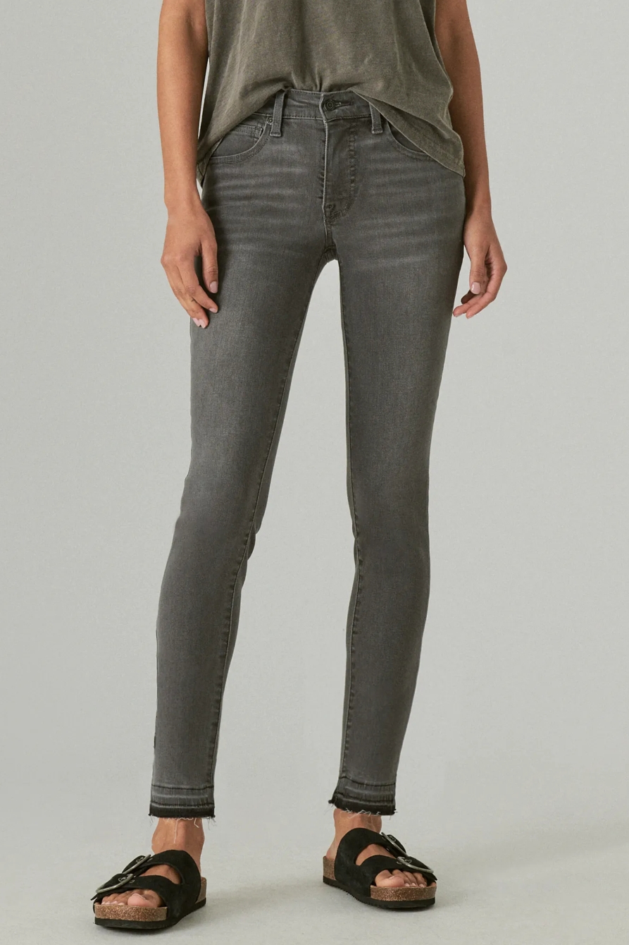MID RISE AVA SKINNY, image 4
