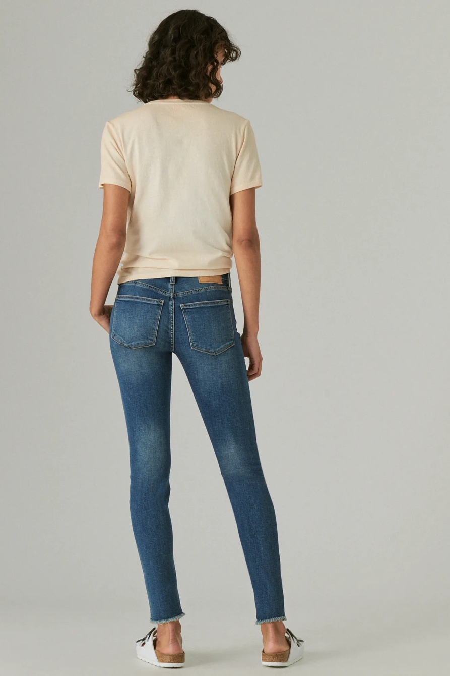 AVA SKINNY, image 3