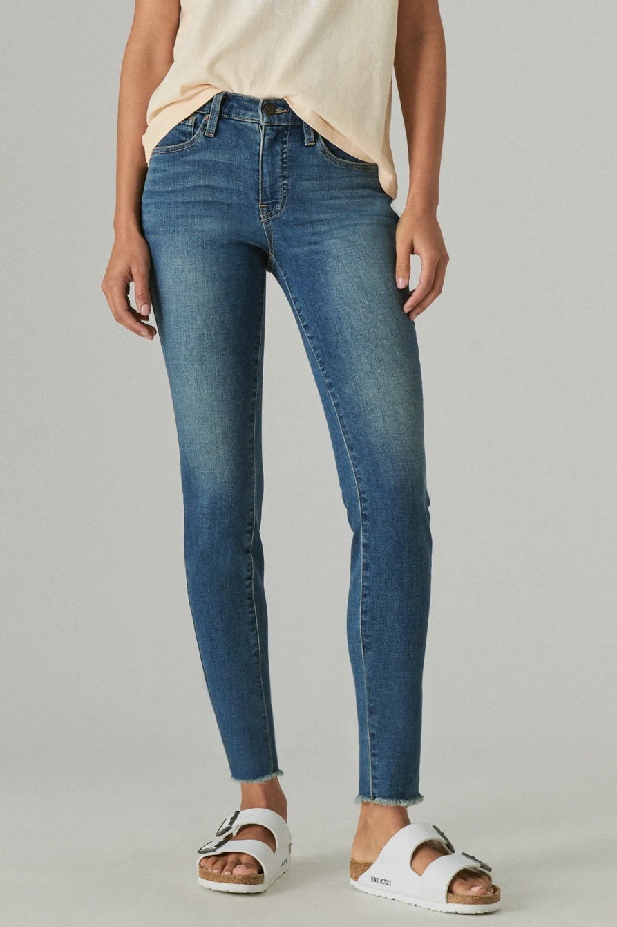 AVA SKINNY, image 4