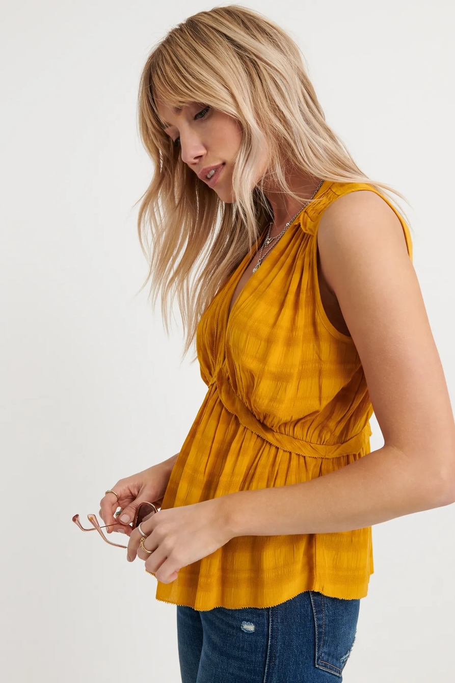 SLEEVELESS ROMANTIC RUFFLE TOP, image 2