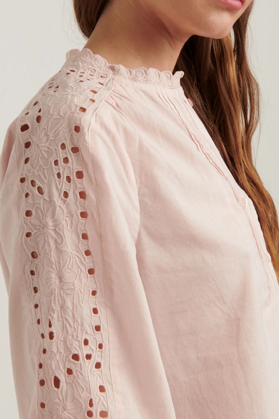 YASMIN EYELET TOP, image 4