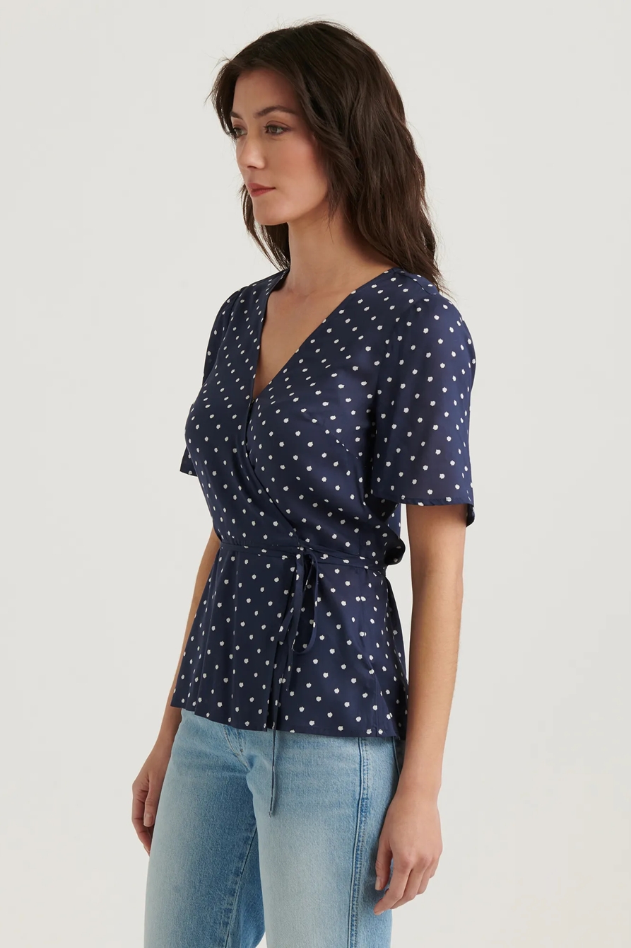 AMELIA WRAP TOP, image 3
