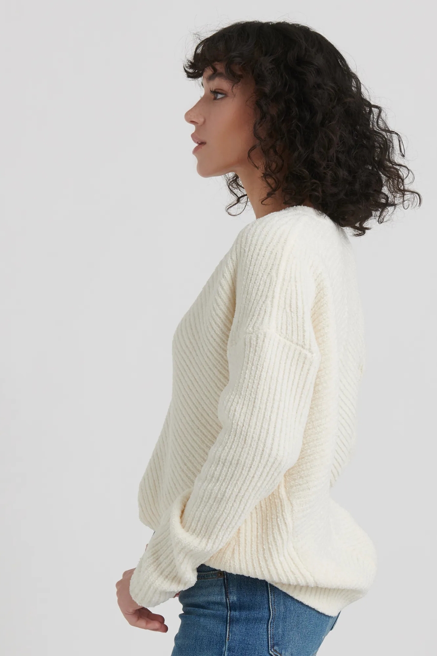 CHENILLE V-NECK PULLOVER SWEATER, image 3