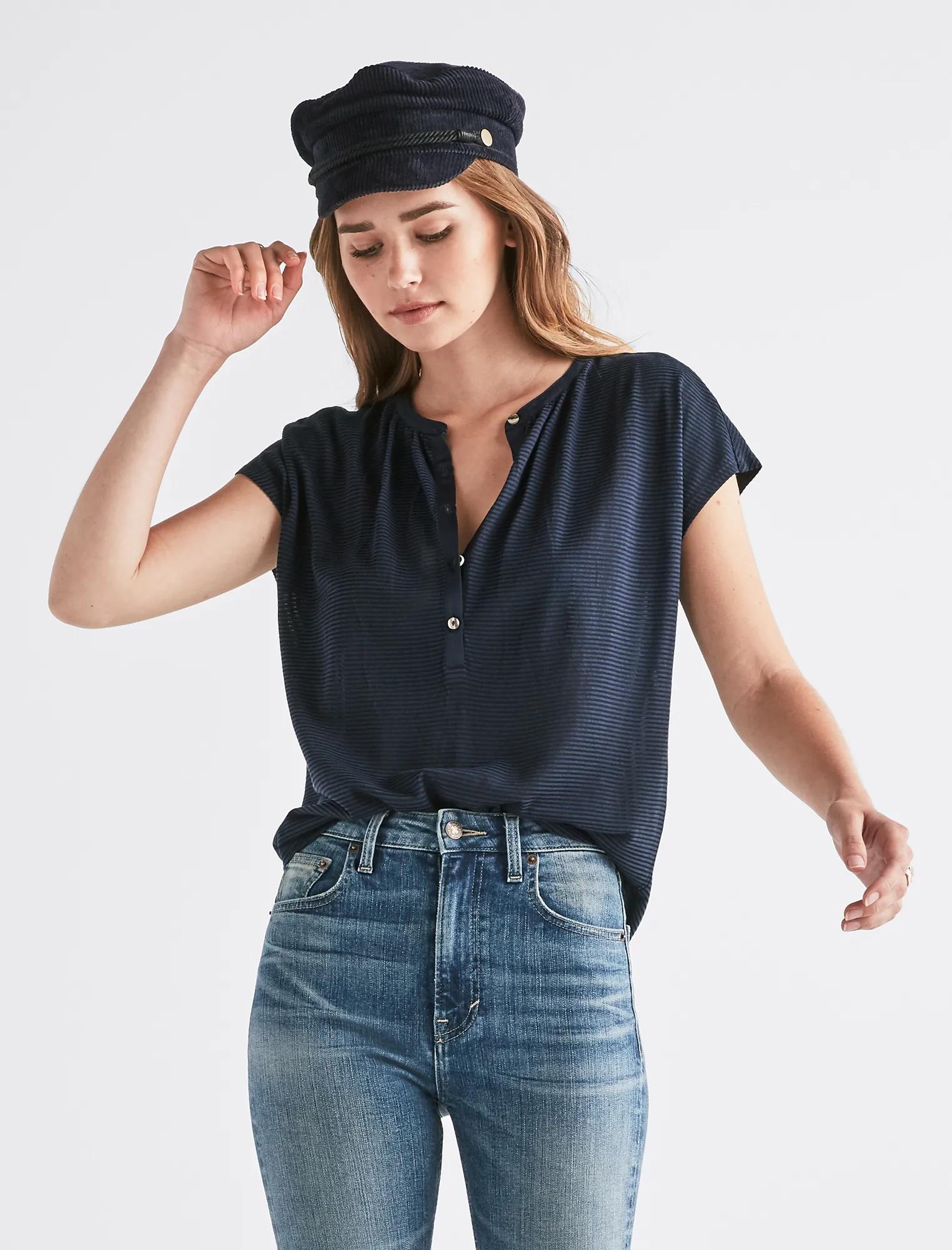 SHORT SLEEVE SHADOW STRIPE TOP, image 1