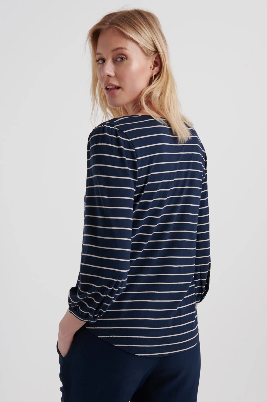 NOTCH NECK STRIPED TOP, image 3