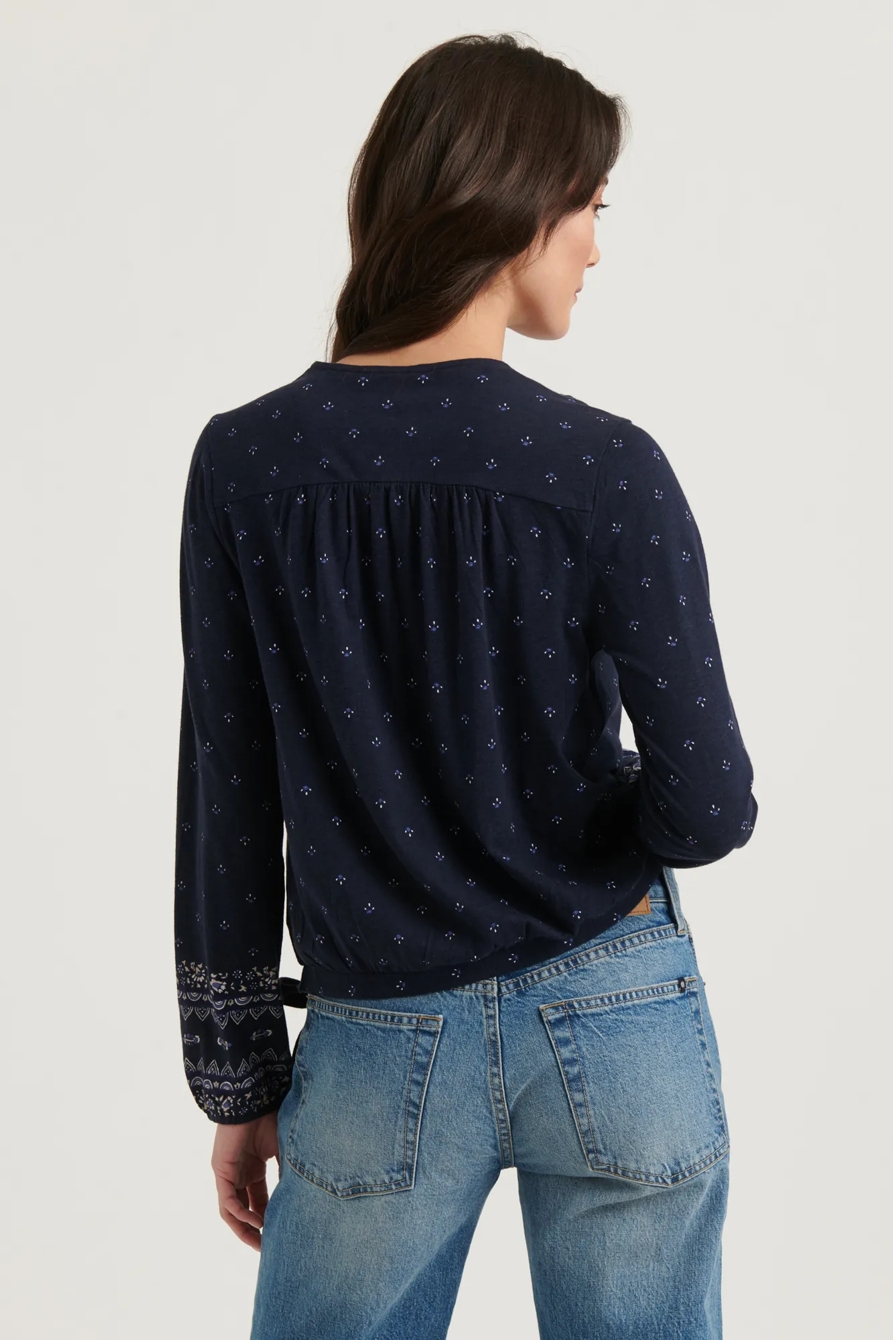 BORDER PRINT WRAP TOP, image 4
