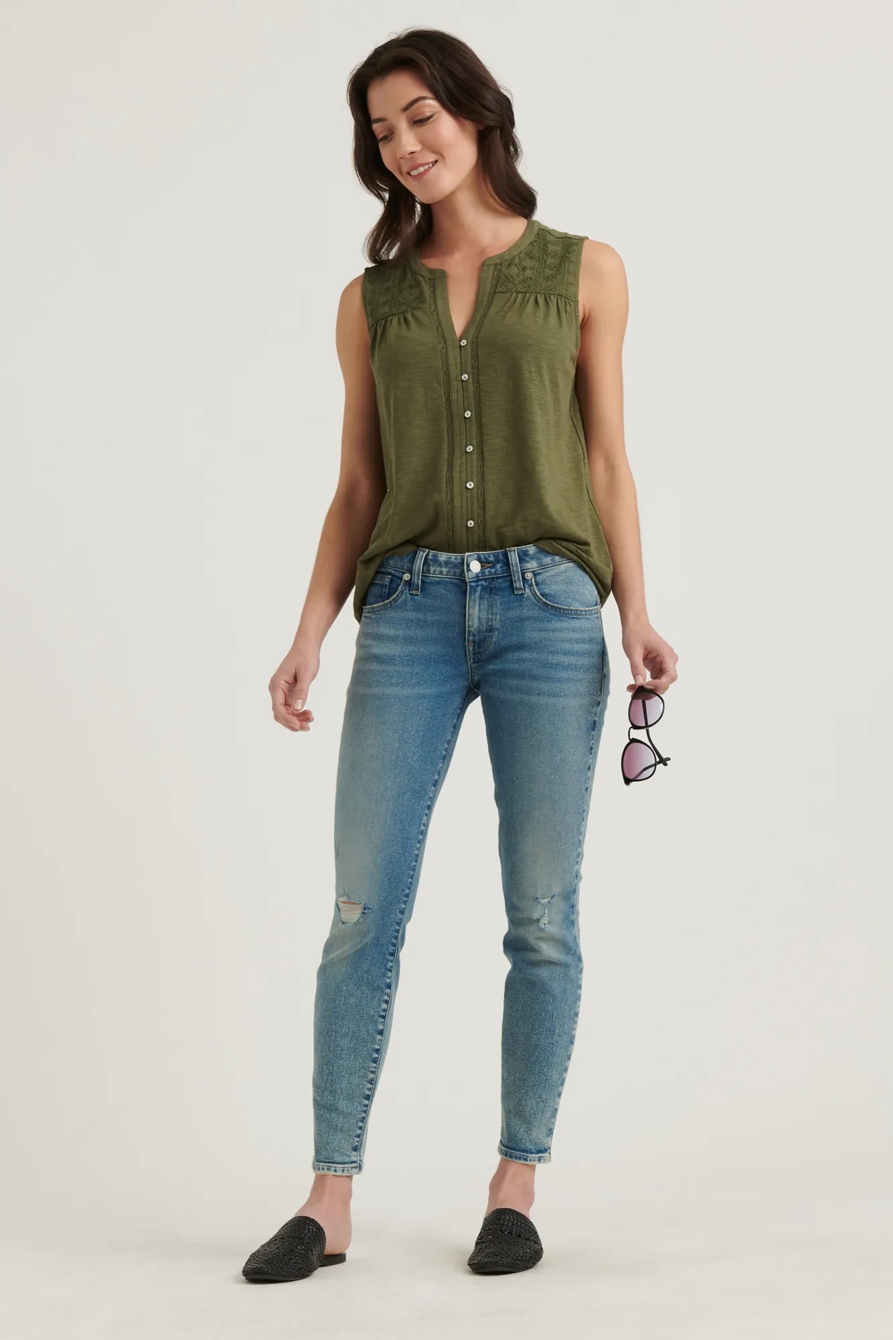 BUTTON DOWN TOP, image 2