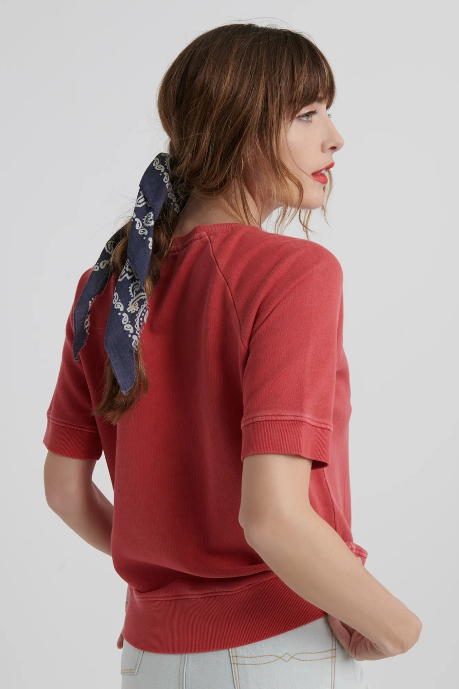 LUCKY RED SWEATSHIRT, image 3