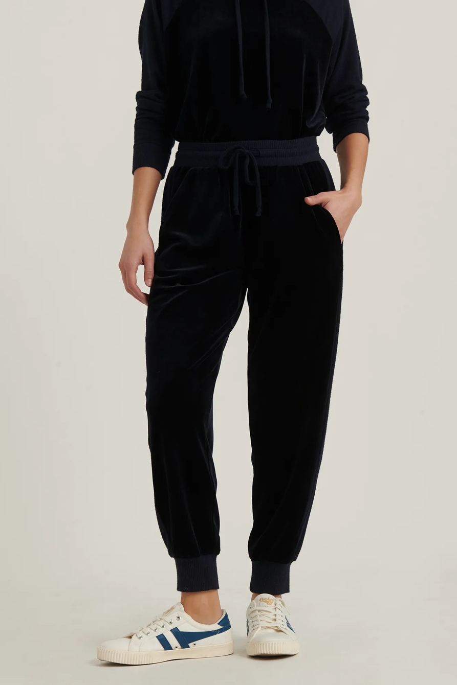 VELVET TRIM CLOUD JERSEY JOGGER, image 2