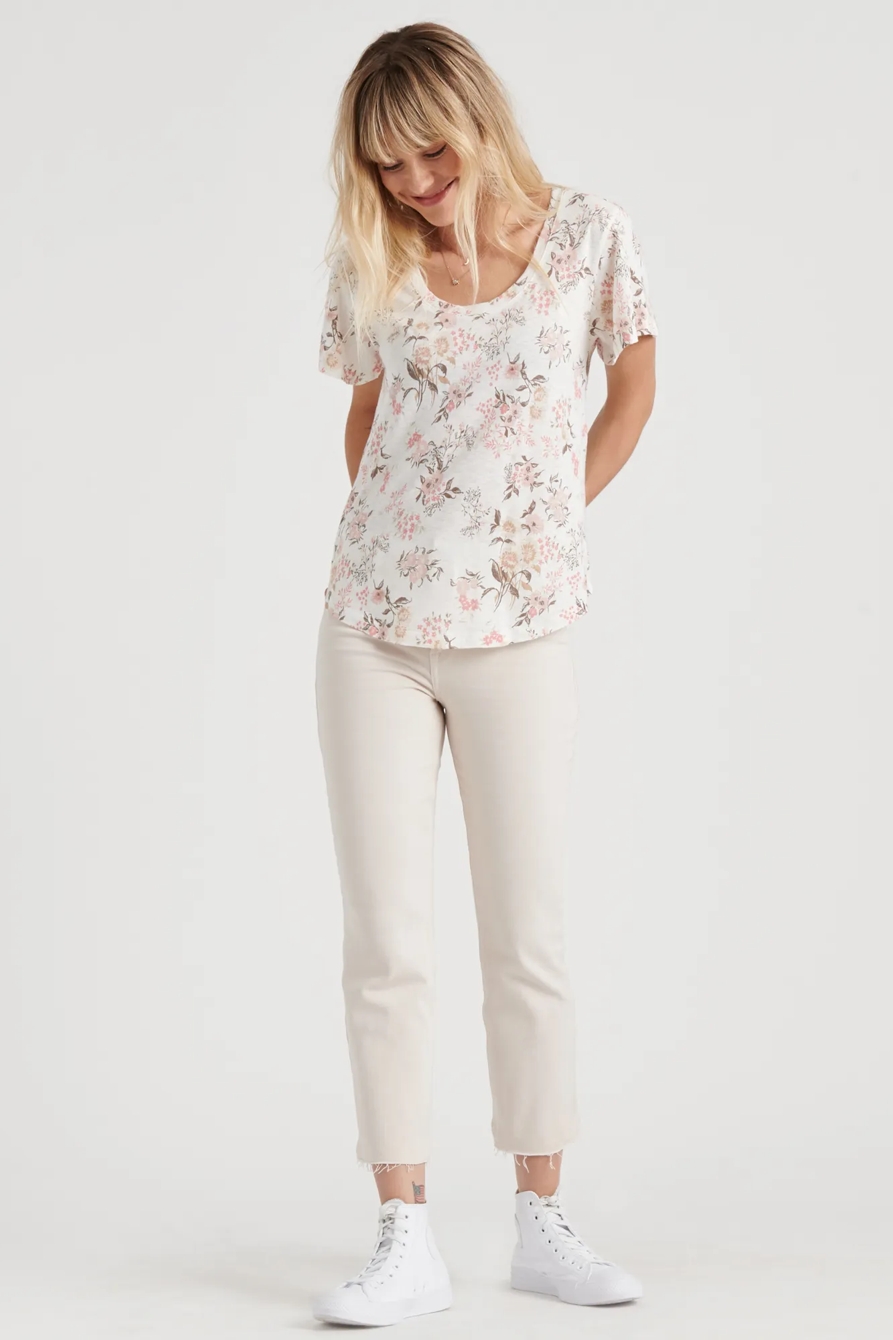 FLUTTER SLEEVE FLORAL TEE, image 2