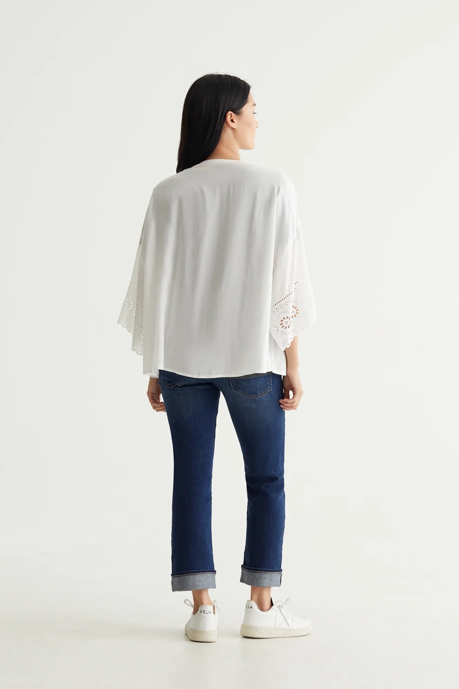SCALLOP EDGE EYELET KIMONO, image 3