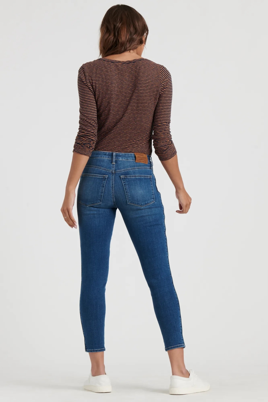 MID RISE AVA SKINNY JEAN, image 4