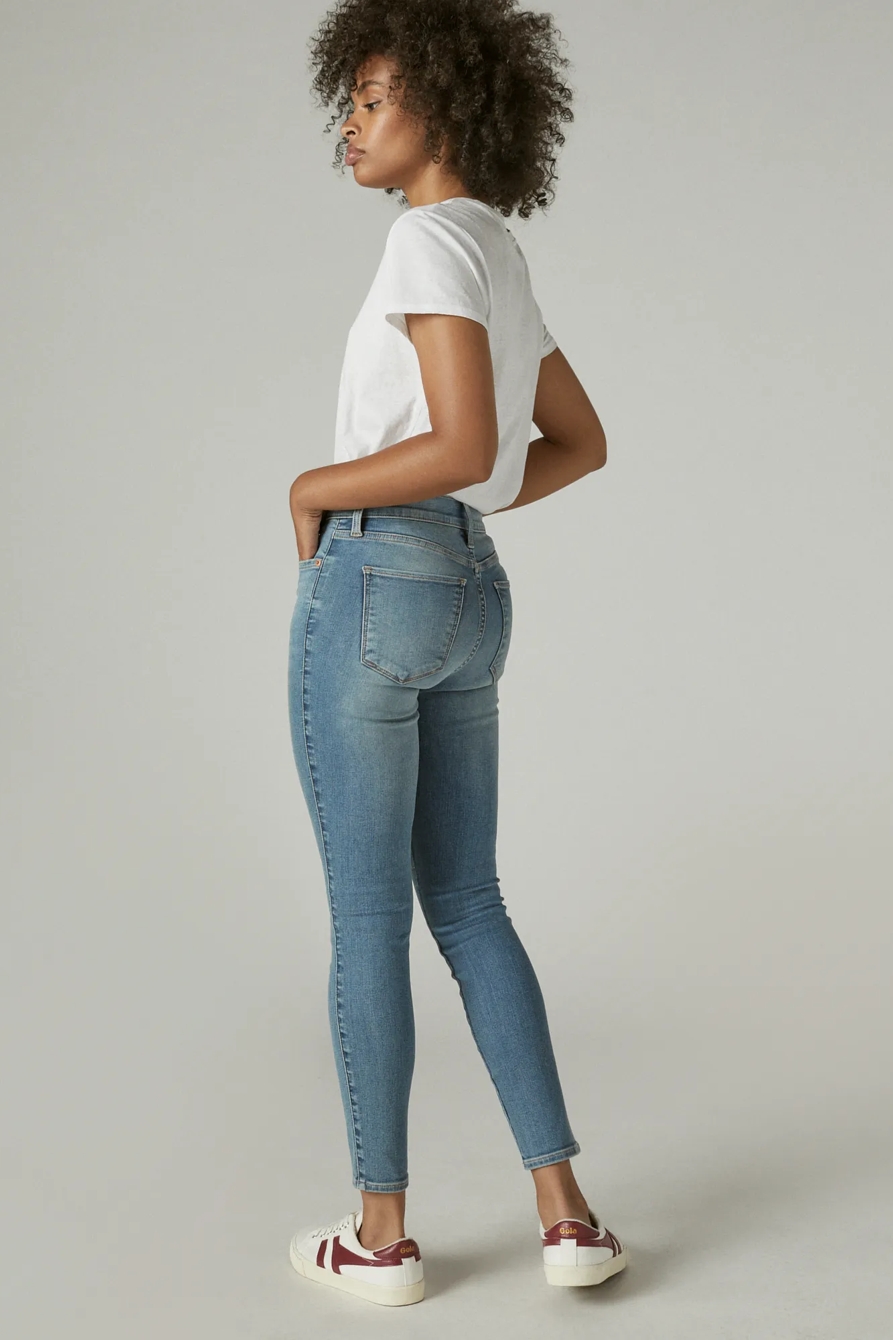 UNI FIT HIGH RISE SKINNY JEAN, image 3