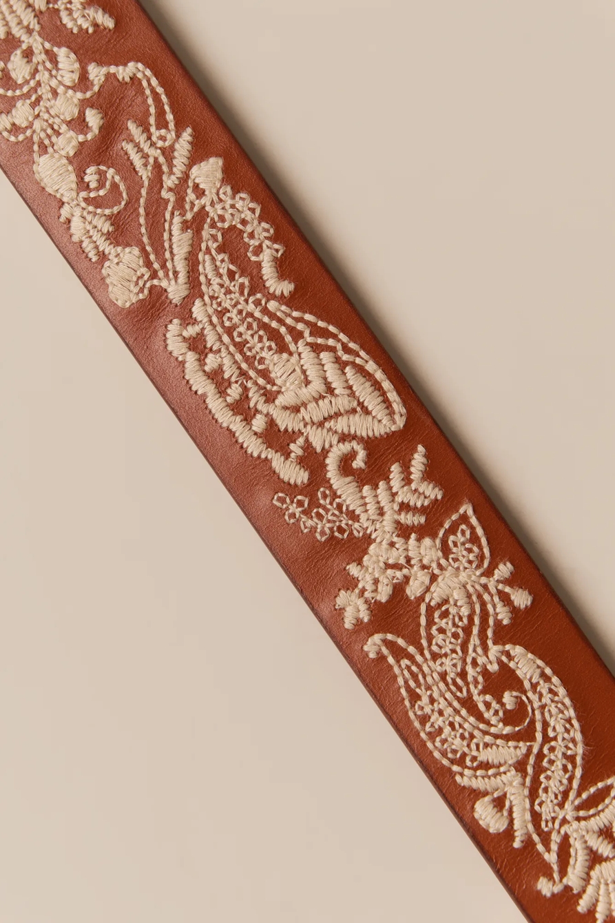 BEIGE FLORAL EMBROIDERED BELT, image 2