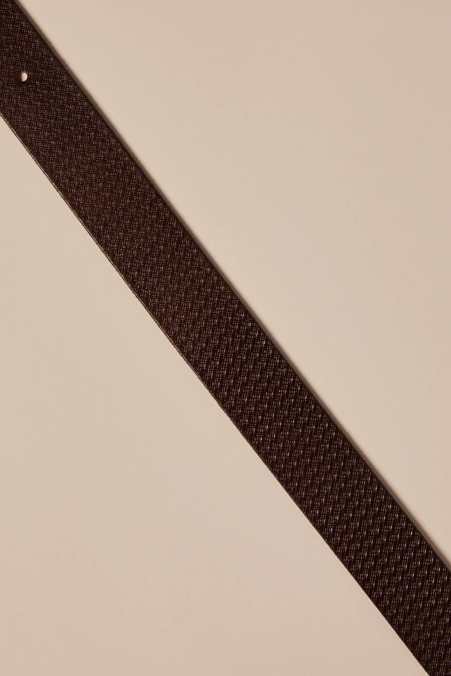 TEXTURED LEATHER BELT