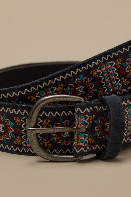 BLUE SUEDE EMBROIDERED BE, image 3