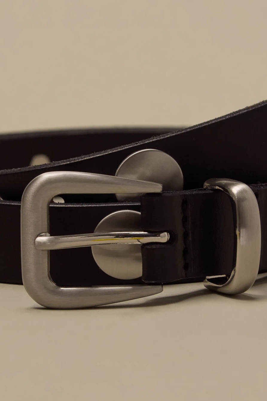 LEATHER BELT WITH OVERSIZED STUDDS, image 3
