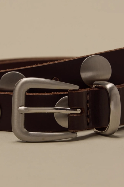 LEATHER BELT WITH OVERSIZED STUDDS, image 3