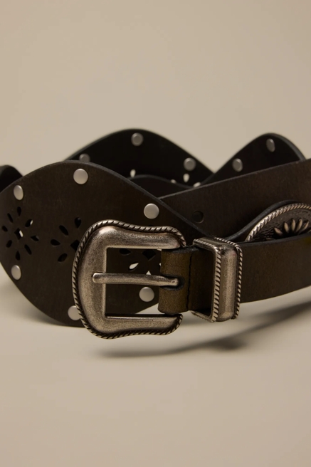 WESTERN CONCHO & STUDDED BELT, image 3