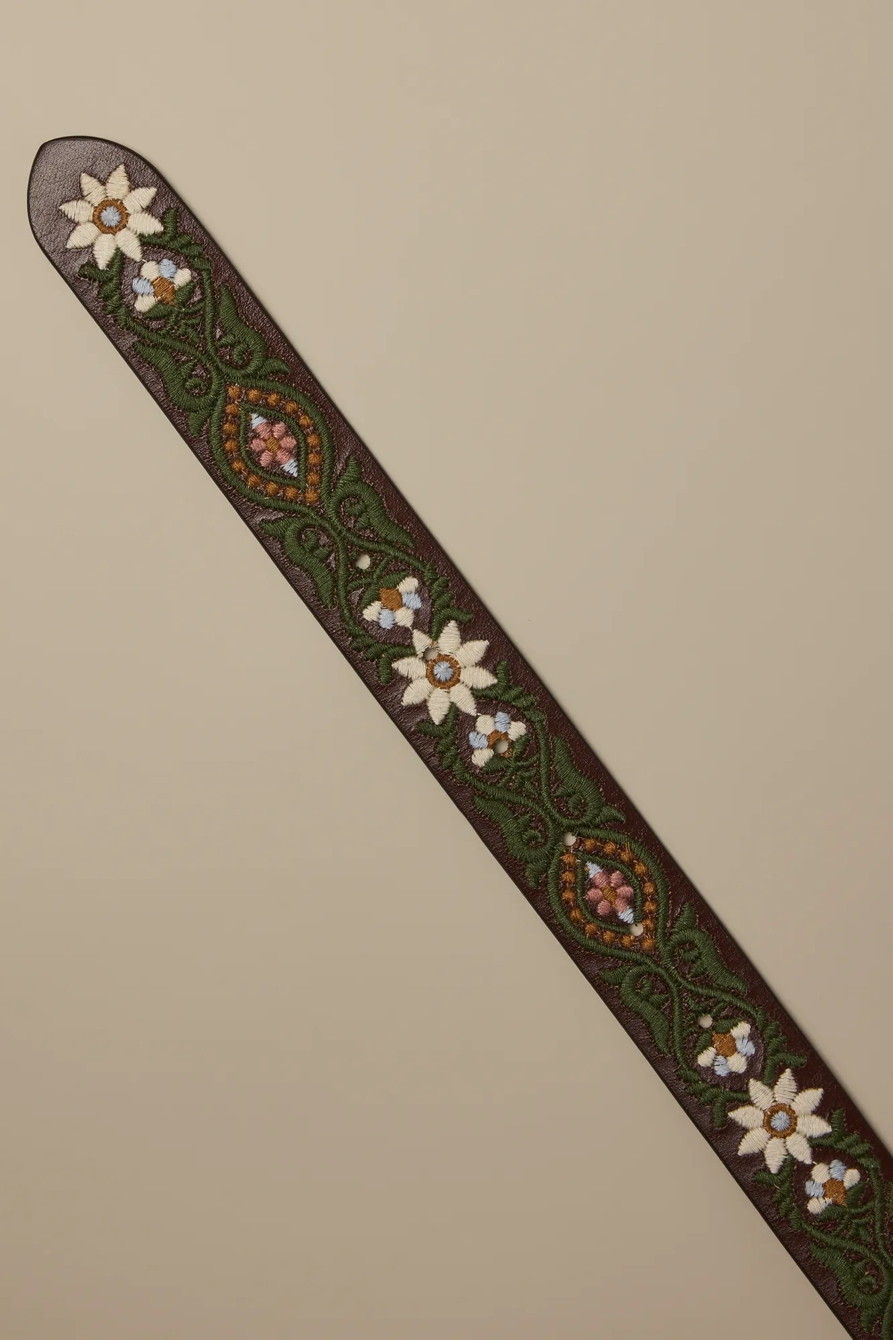 WHITE AND BLUE FLOWER EMBROIDERED BELT, image 2
