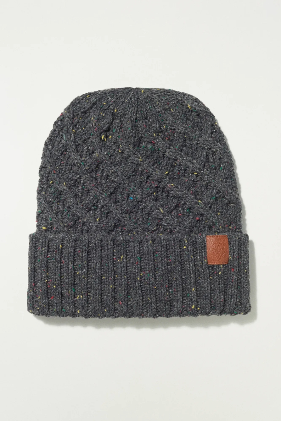 CABLE KNIT BEANIE, image 1