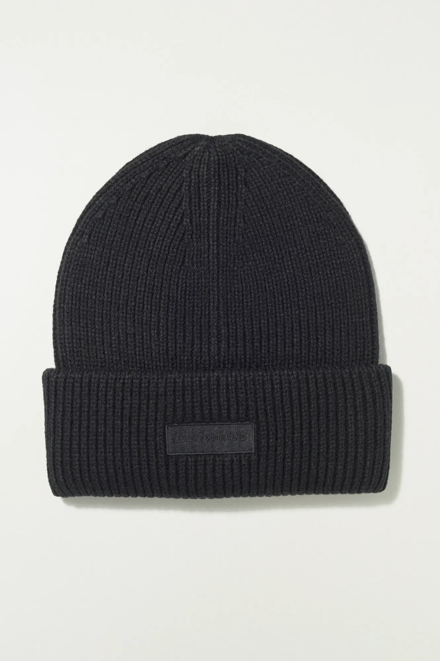SOLID KNIT BEANIE, image 1