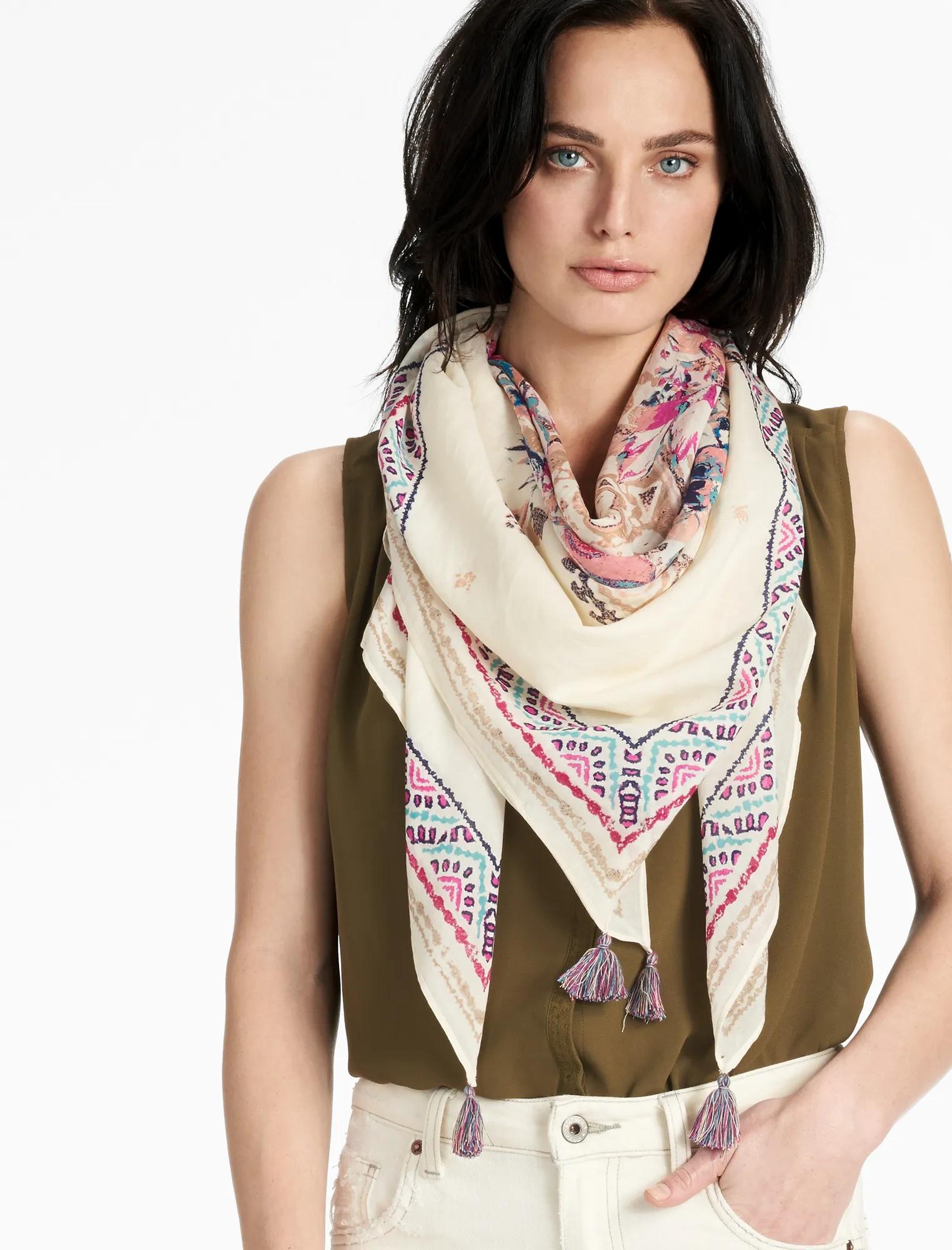 SQUARE FLORAL SCARF, image 1