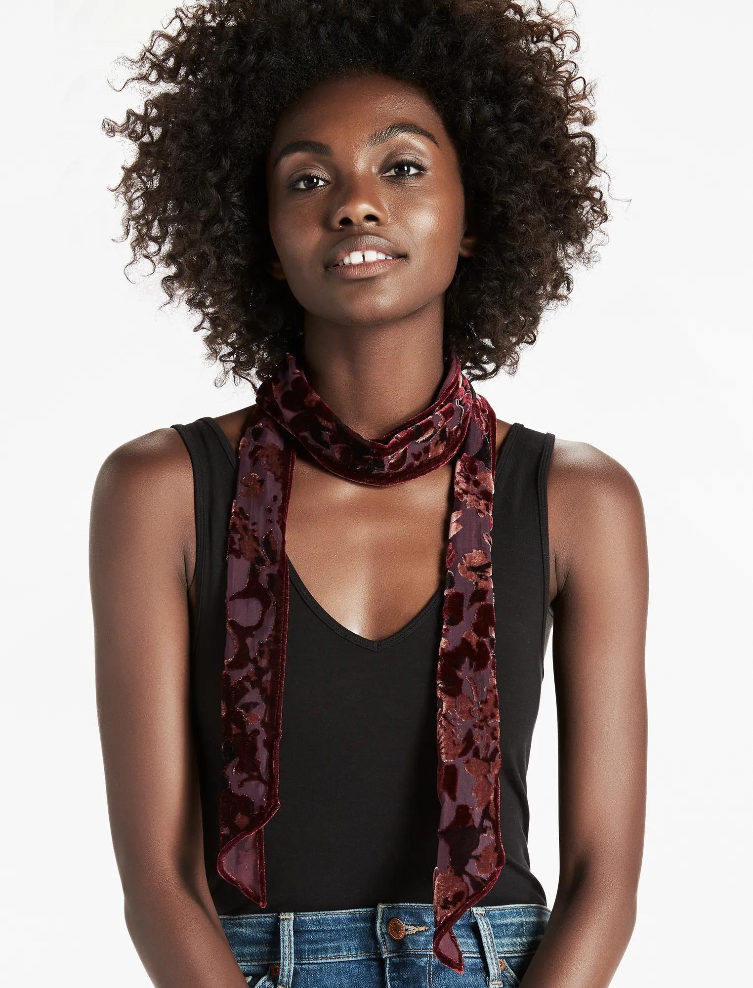 VELVET BURNOUT SKINNY SCARF, image 2