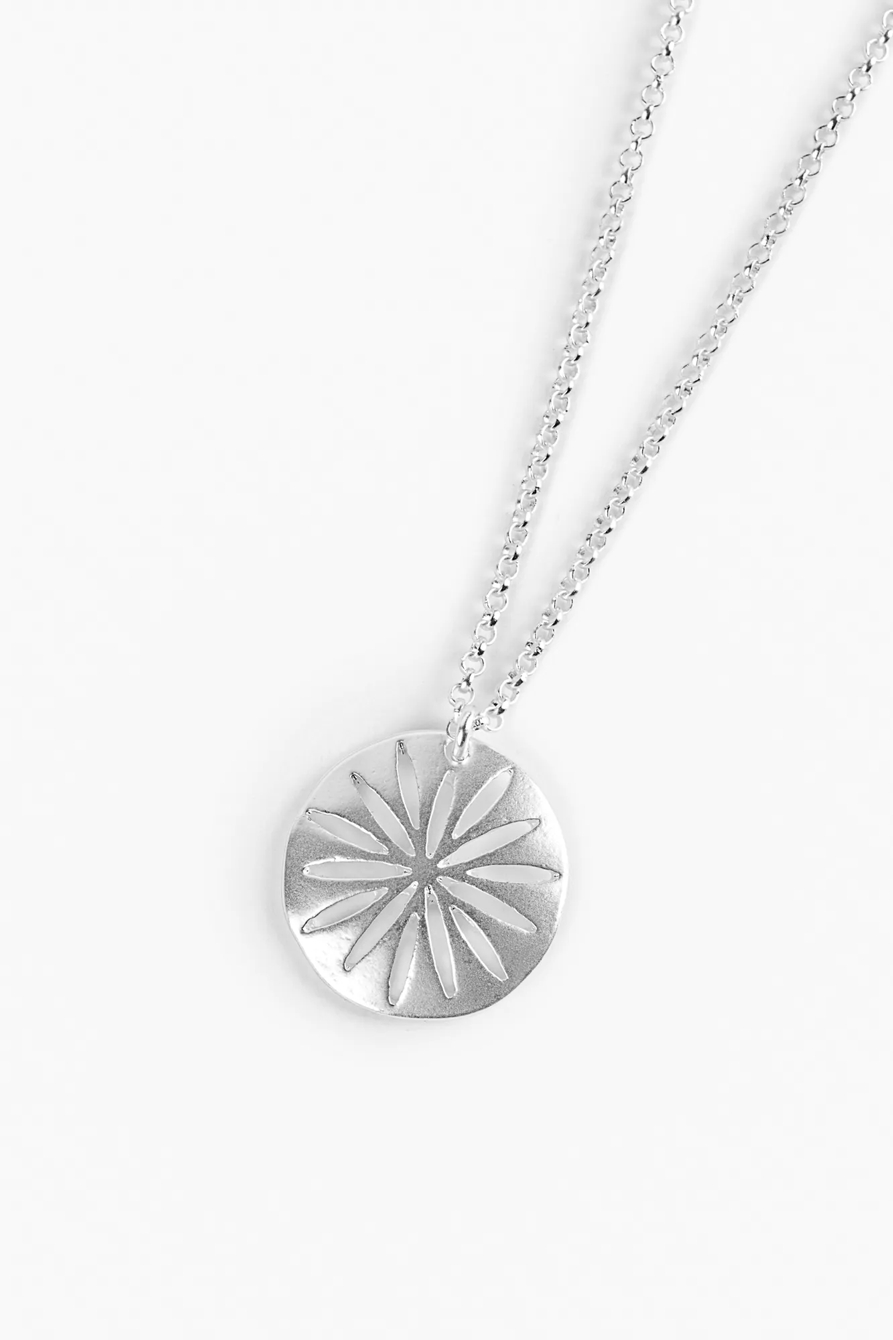 SAND DOLLAR PENDANT NECKLACE, image 2