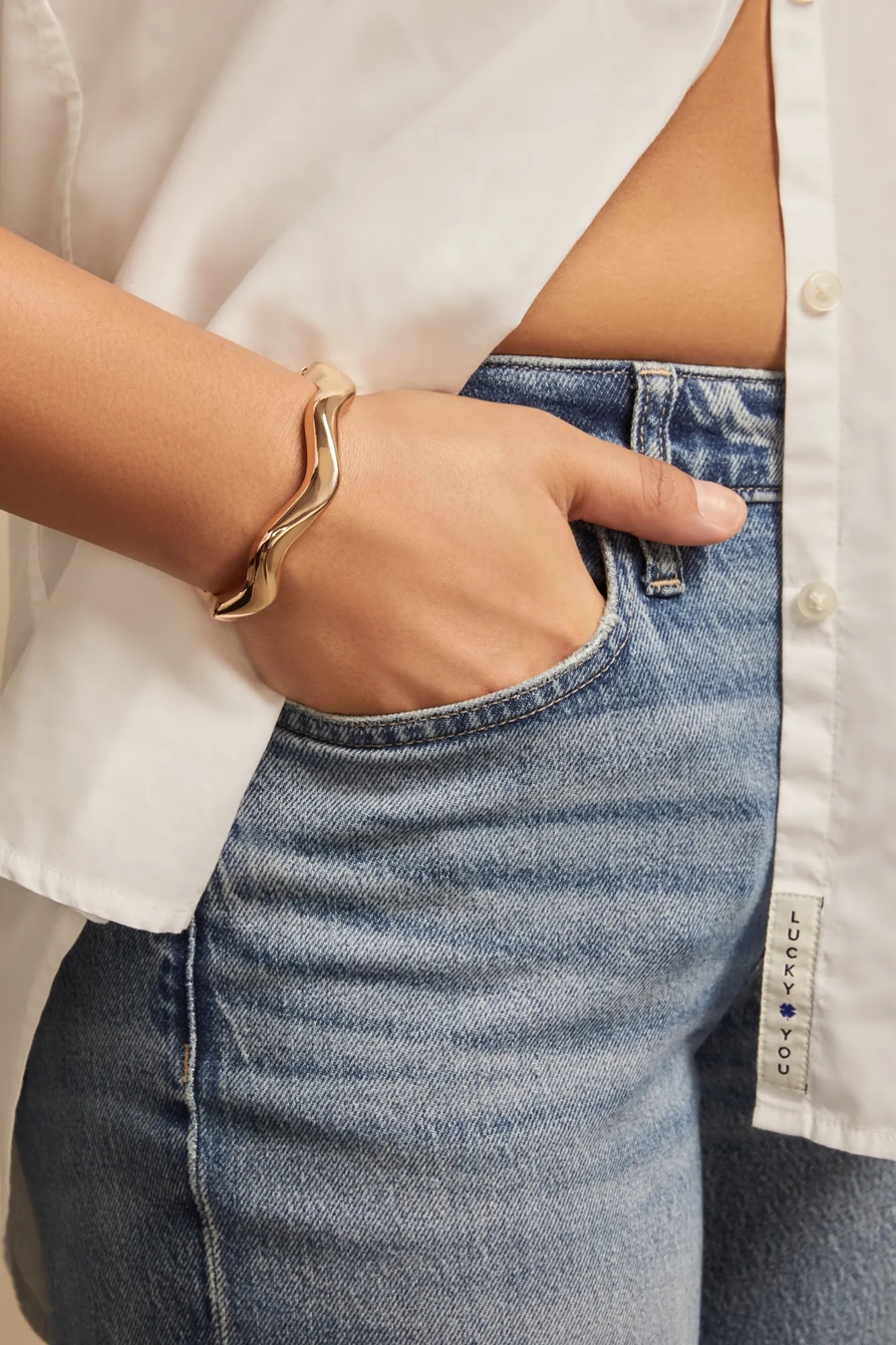 WAVY BANGLE, image 2