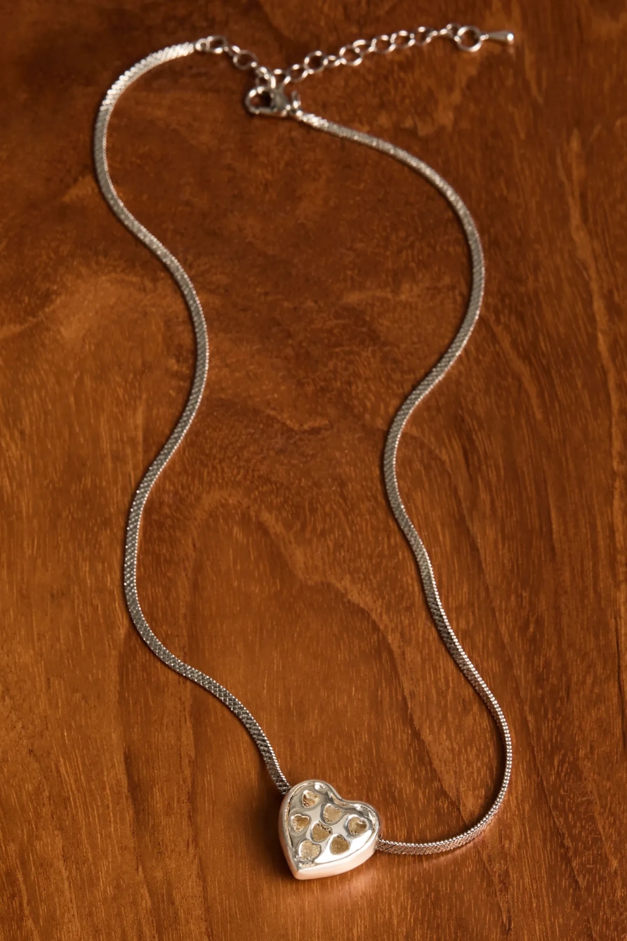 SILVER HEART PENDANT NECKLACE, image 2