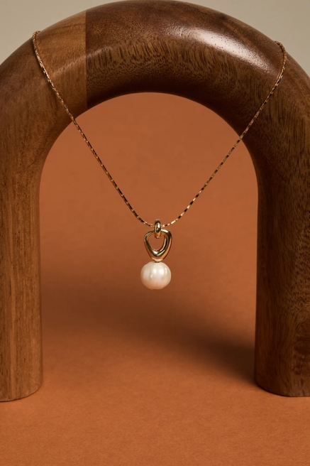 PEARL PENDANT NECKLACE, image 2