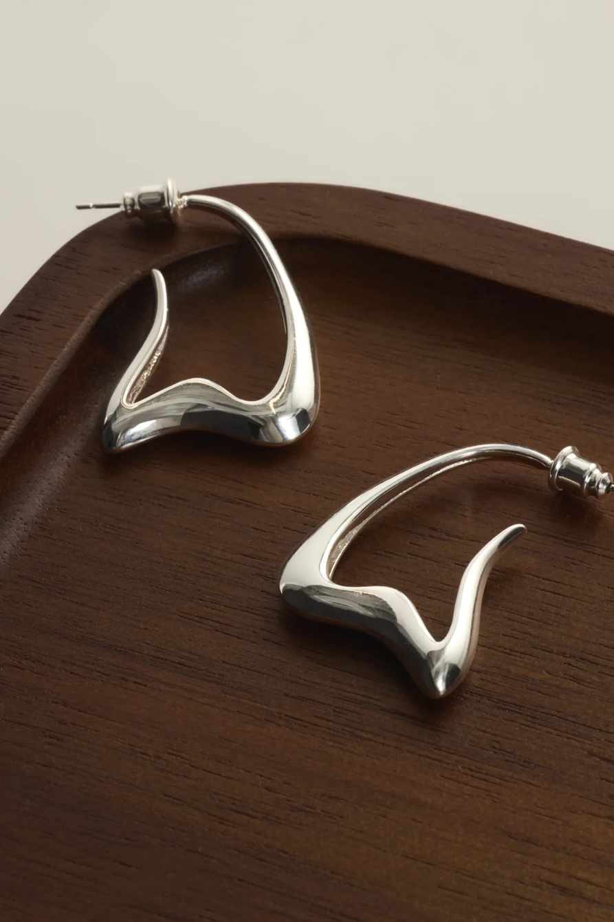 WAVY DROP HOOPS, image 2