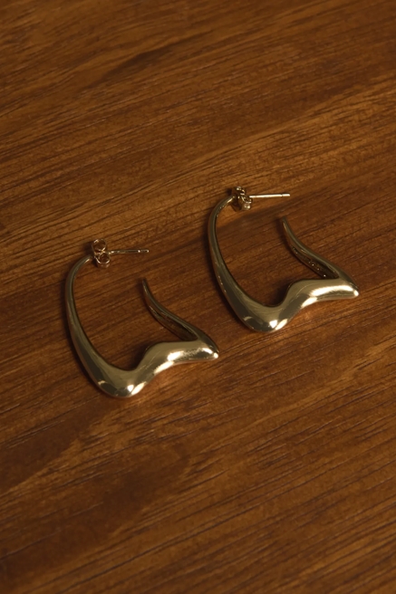 WAVY DROP HOOPS, image 1