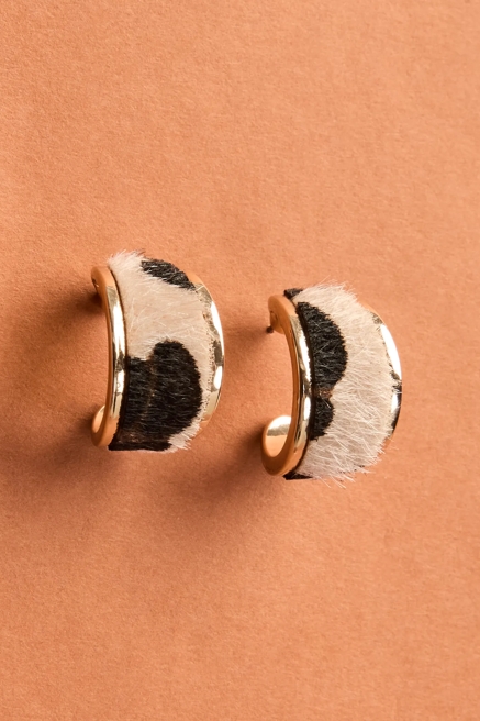 WIDE LEOPARD INLAY HOOP EARRINGS, image 1
