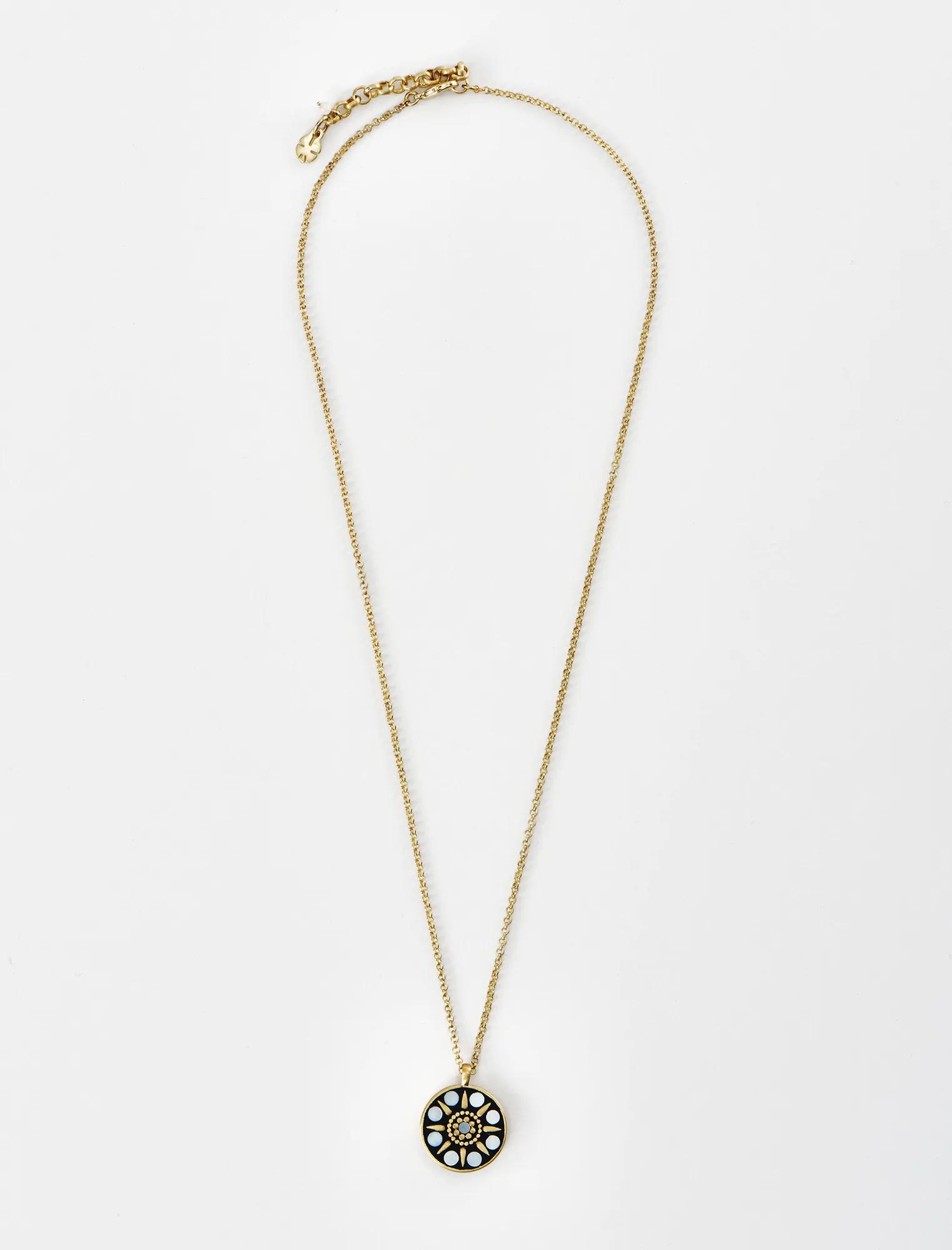 HAMMERED GOLD MOP PENDANT, image 3