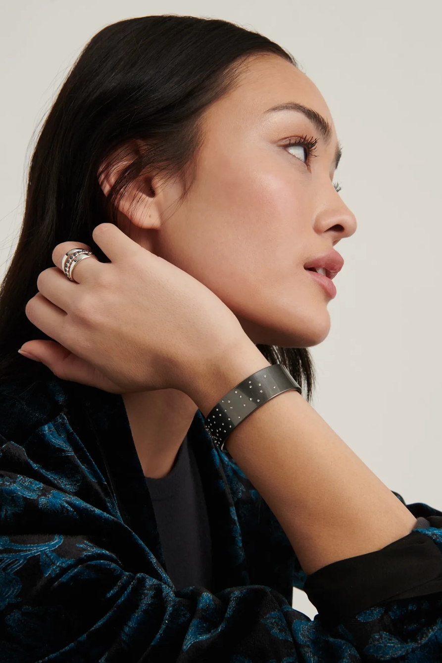 SCATTERED PAVE CUFF, image 2