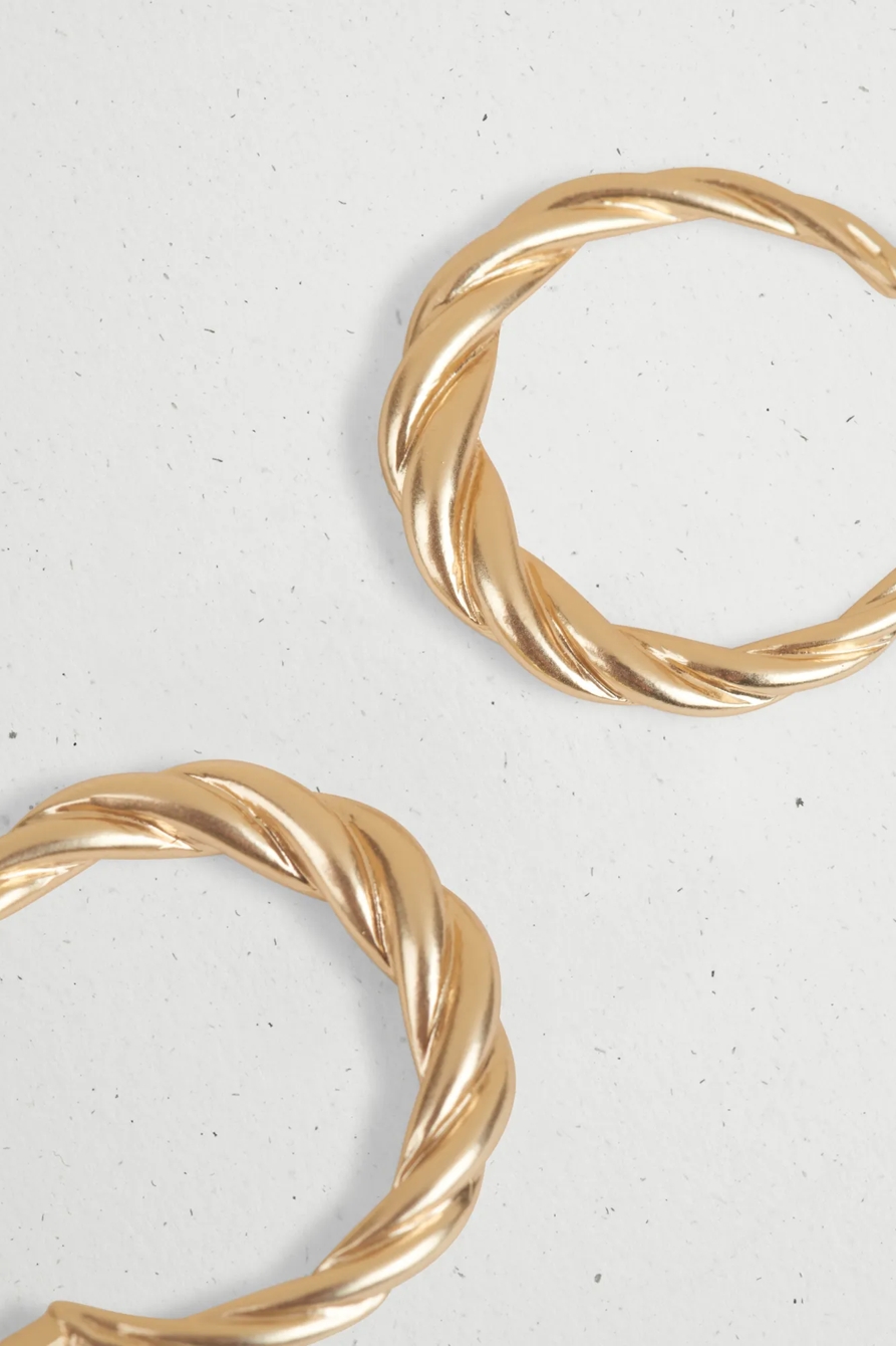 TWISTED HOOP EARRING, image 3