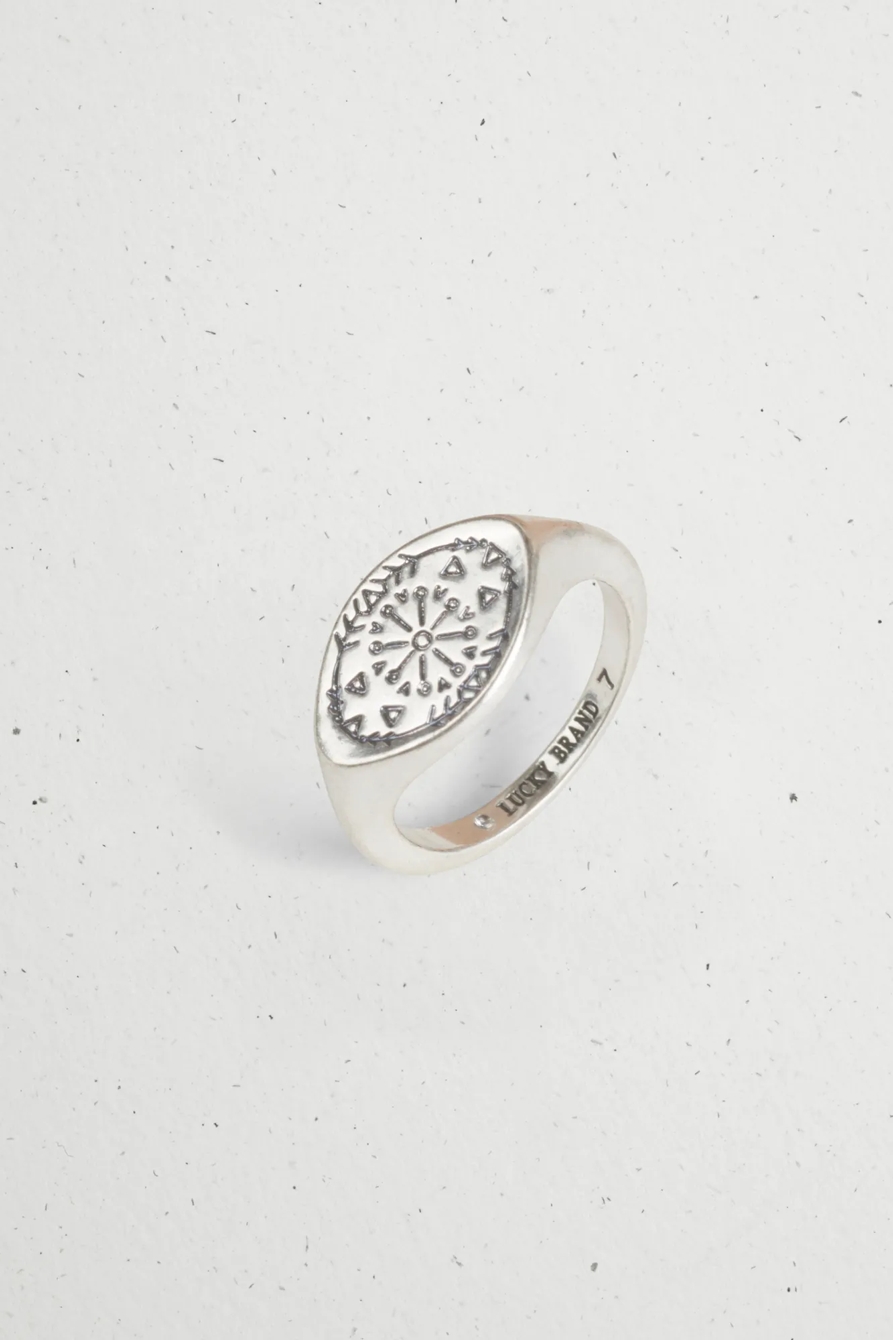 ETCHED SIGNET RING, image 2