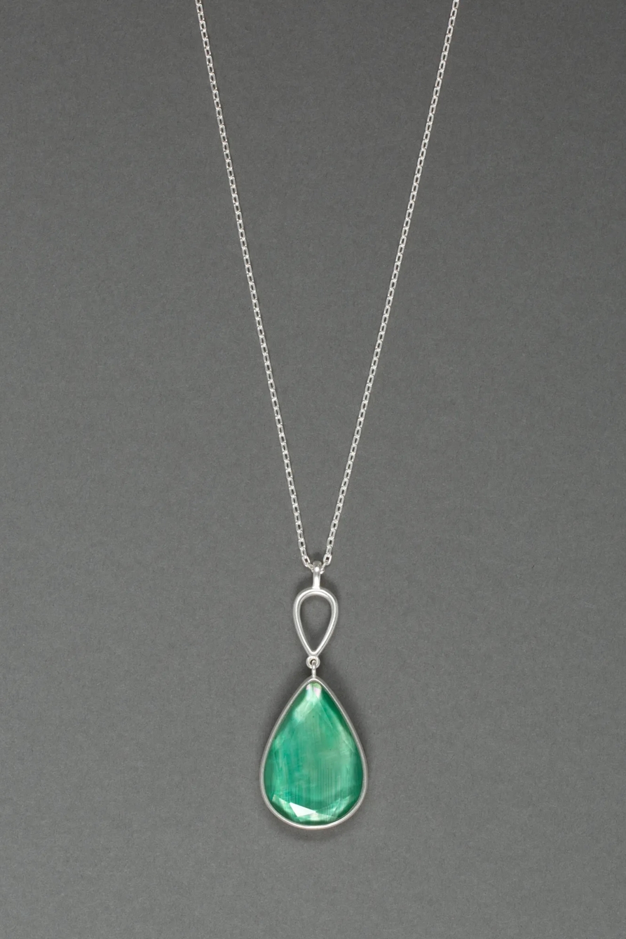 GREEN STONE REVERSIBLE PENDANT, image 2
