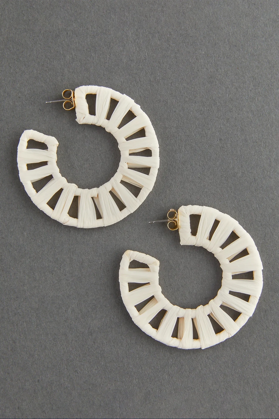 CREAM CROCHET HOOP EARRING, image 1