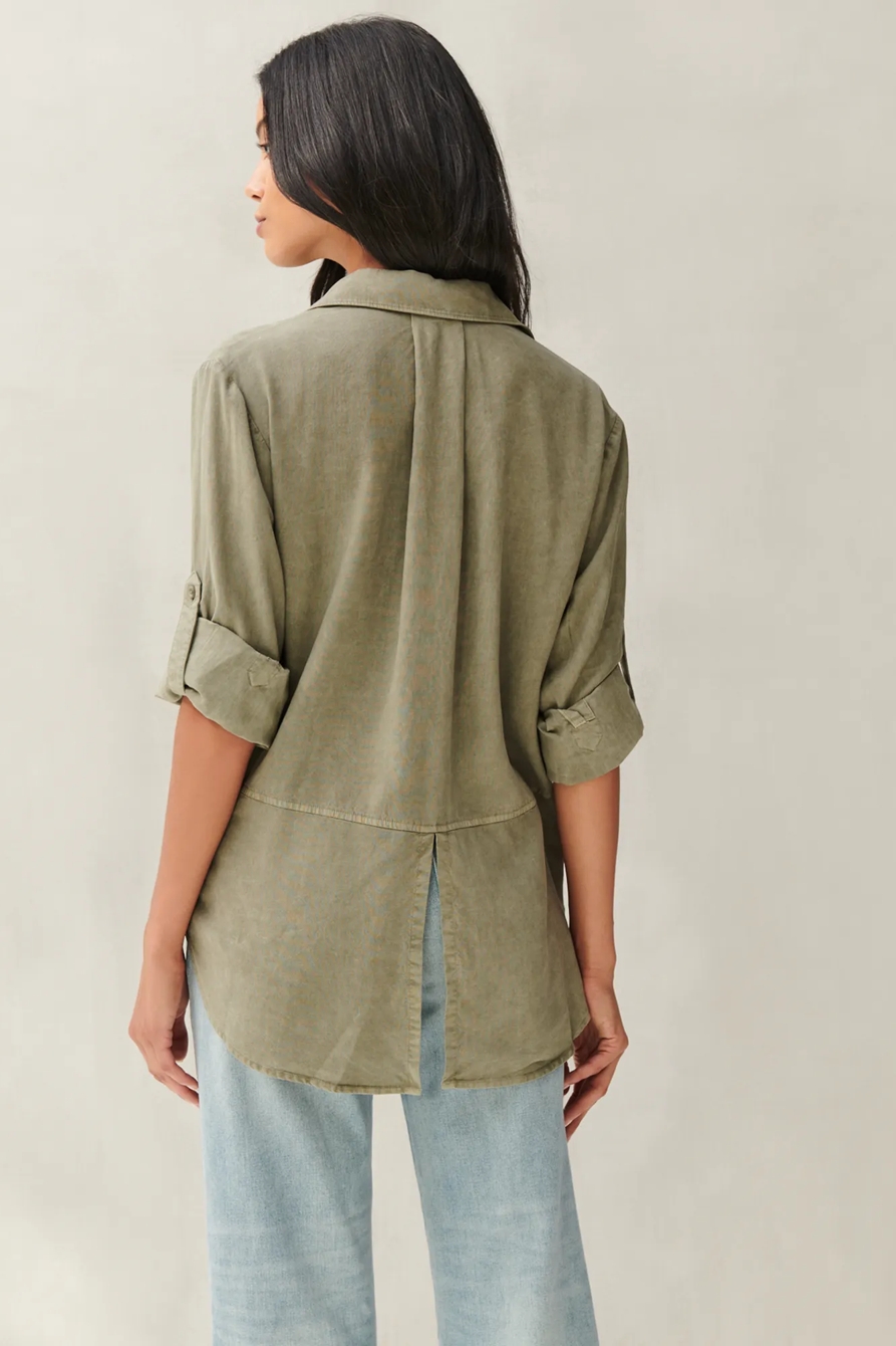 SPLIT BACK BUTTON DOWN SHIRT, image 4