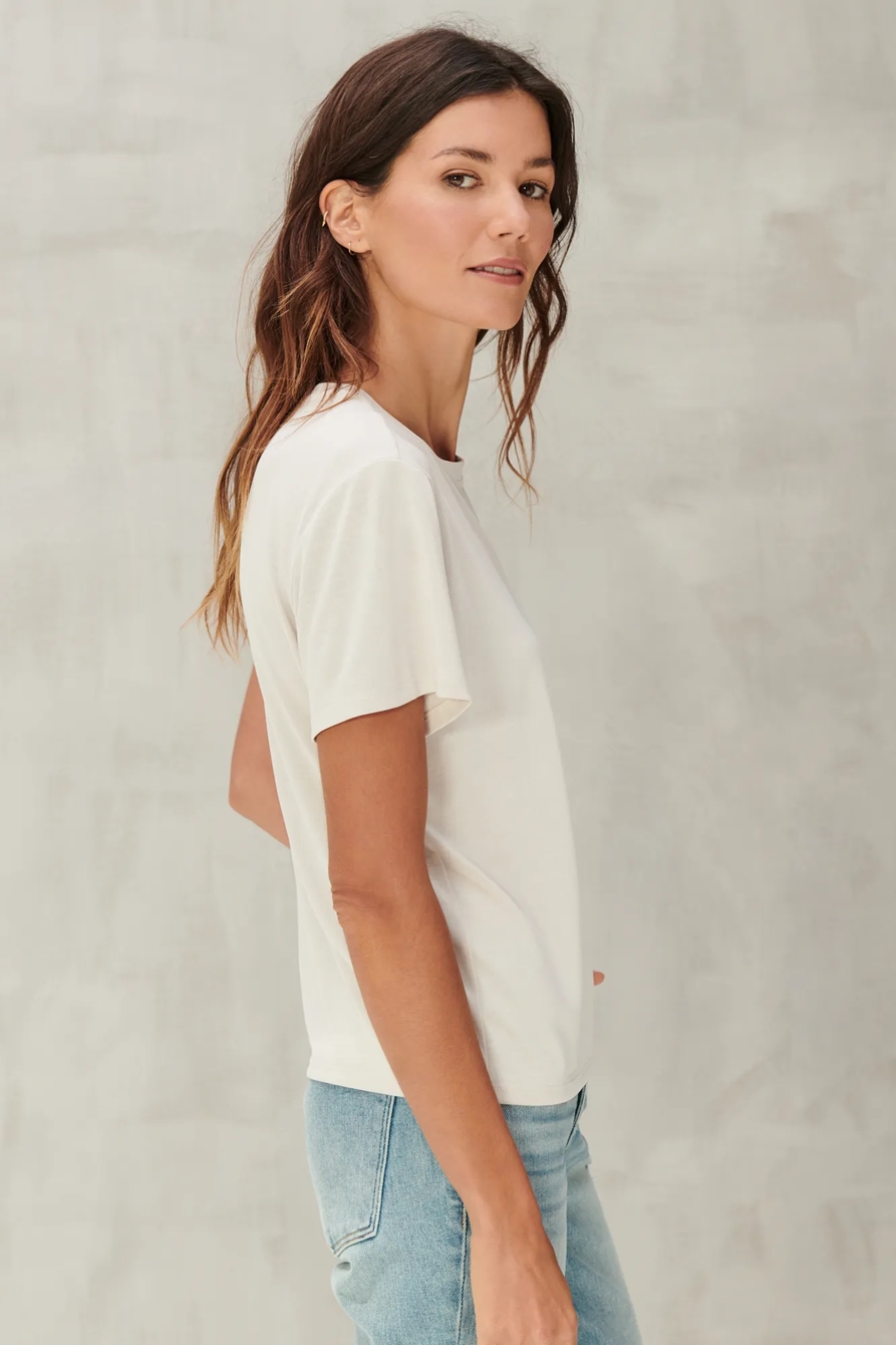 CROPPED BOYFRIEND TEE, image 3